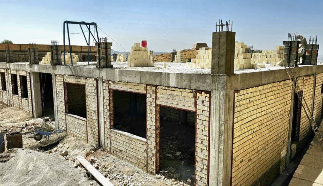 مدرسه جدید سروک یاسوج در آستانه بهرهبرداری مدرسه جدید سروک یاسوج در آستانه بهرهبرداری